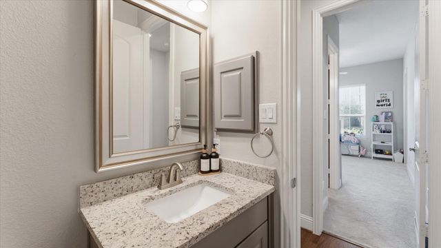 8914 Stonebriar Creek Crossing, Tomball, TX 77375