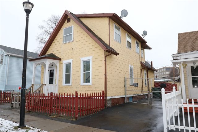 15 Princeton Street, Rochester, NY 14605