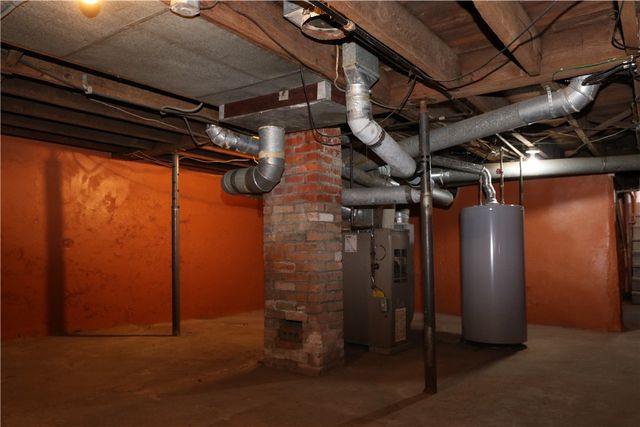 15 Princeton Street, Rochester, NY 14605