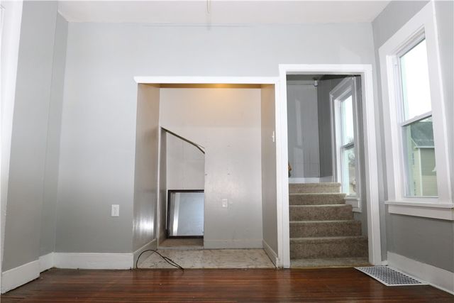 15 Princeton Street, Rochester, NY 14605