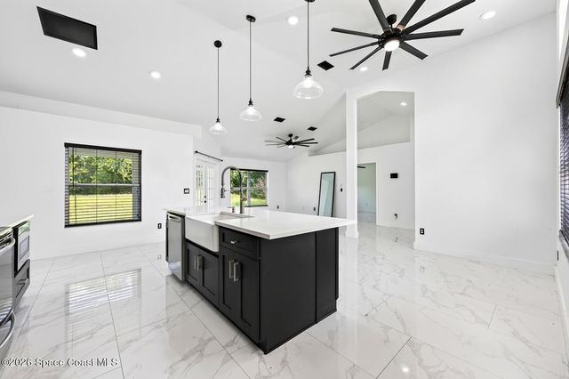 1448 Hollyhock Street, Deltona, FL 32725