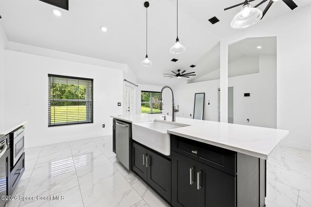 1448 Hollyhock Street, Deltona, FL 32725