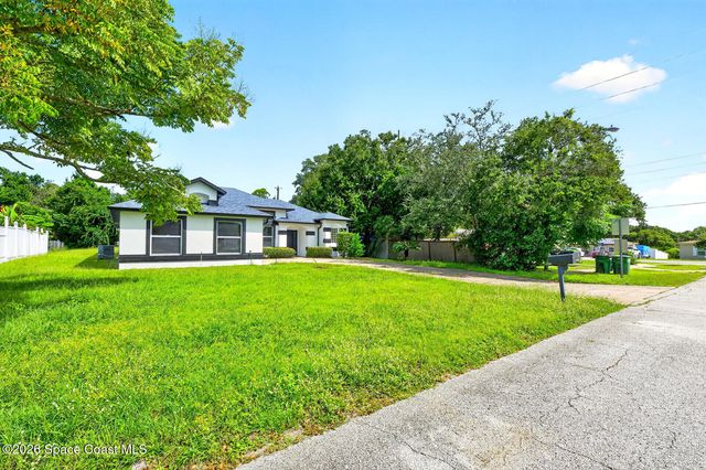 1448 Hollyhock Street, Deltona, FL 32725