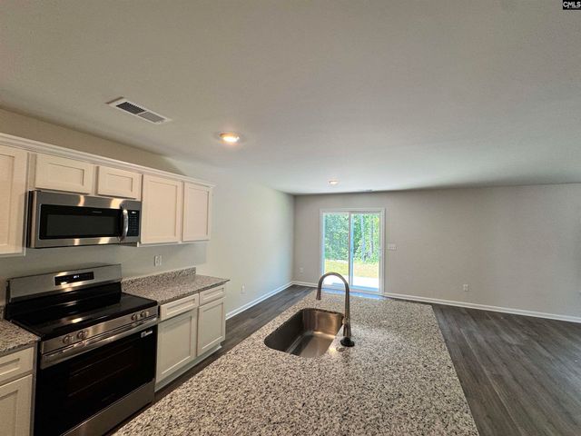 636 Marbled Teal Lane, Hopkins, SC 29061