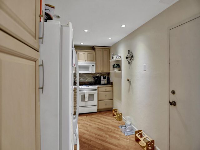 2851 S Ocean Boulevard D3, Boca Raton, FL 33432