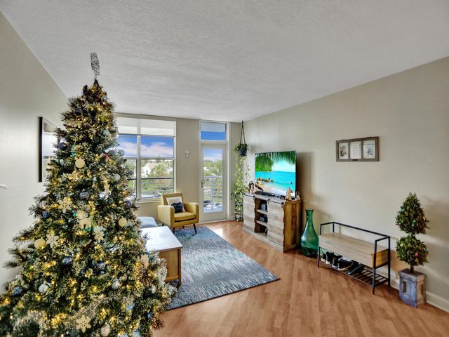 2851 S Ocean Boulevard D3, Boca Raton, FL 33432