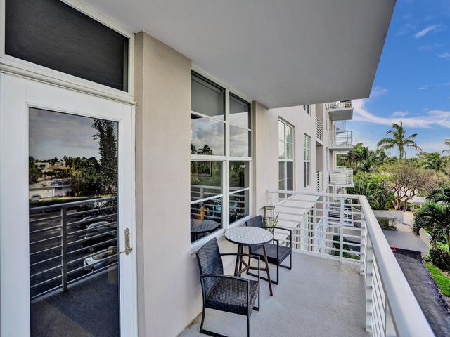 2851 S Ocean Boulevard D3, Boca Raton, FL 33432