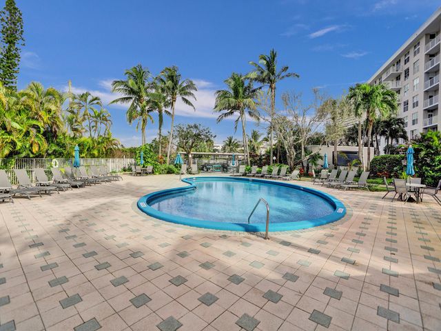 2851 S Ocean Boulevard D3, Boca Raton, FL 33432