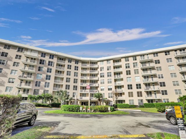 2851 S Ocean Boulevard D3, Boca Raton, FL 33432