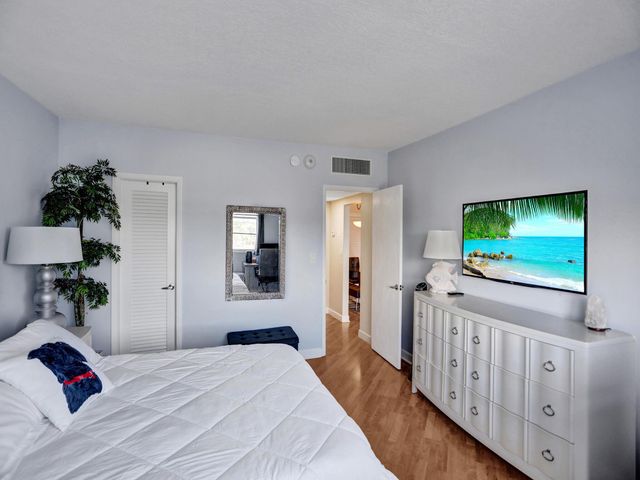 2851 S Ocean Boulevard D3, Boca Raton, FL 33432