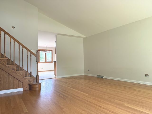 6259 W 91st Place, Oak Lawn, IL 60453