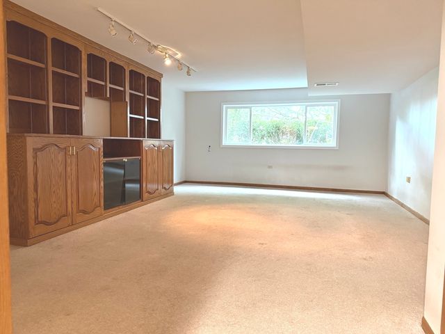 6259 W 91st Place, Oak Lawn, IL 60453