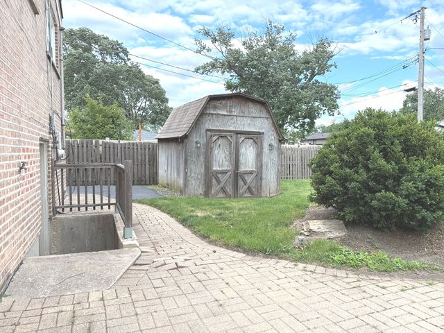 6259 W 91st Place, Oak Lawn, IL 60453