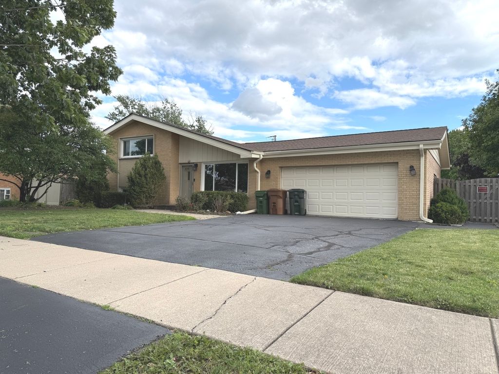 6259 W 91st Place, Oak Lawn, IL 60453