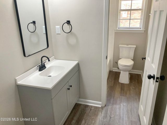 5008 Sunnyvale Drive, Jackson, MS 39211