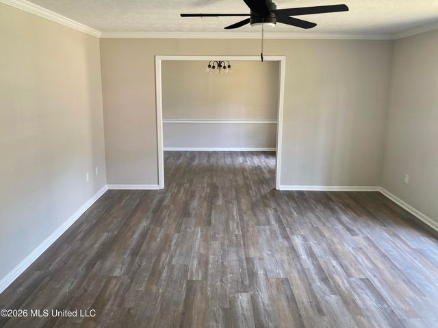 5008 Sunnyvale Drive, Jackson, MS 39211