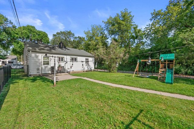 3354 S Burrell STREET, Milwaukee, WI 53207