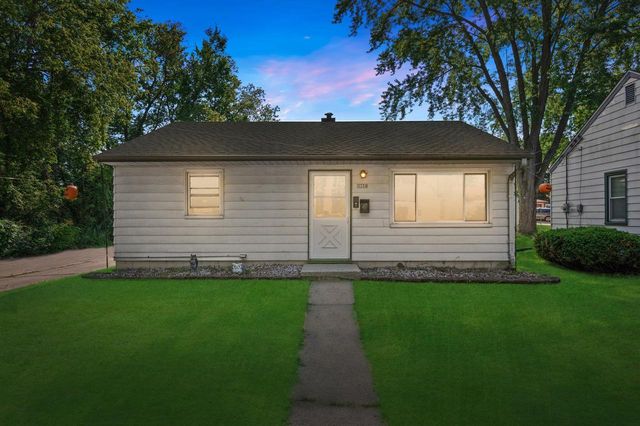 3354 S Burrell STREET, Milwaukee, WI 53207