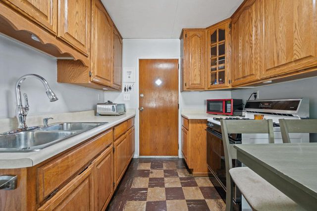 3354 S Burrell STREET, Milwaukee, WI 53207