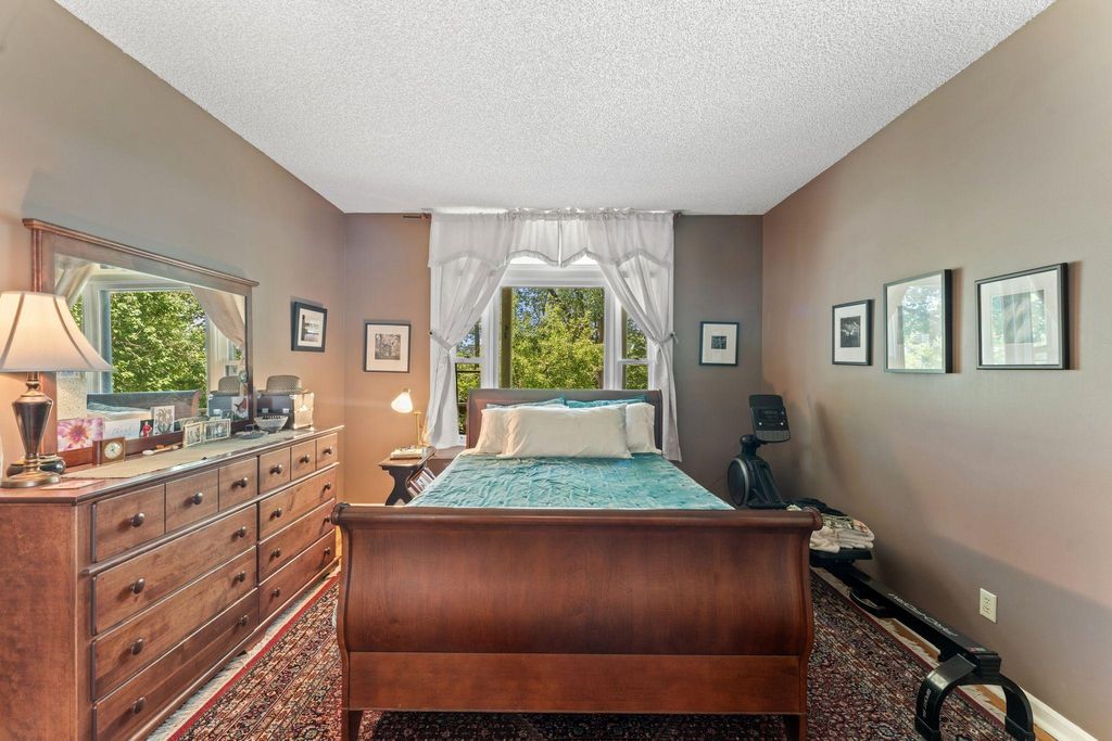 111 Island Avenue W, Minneapolis, MN 55401 — photo 3