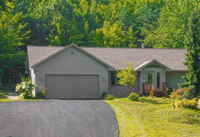 18907 Robin Ridge Road, Inland Twp, MI 49643