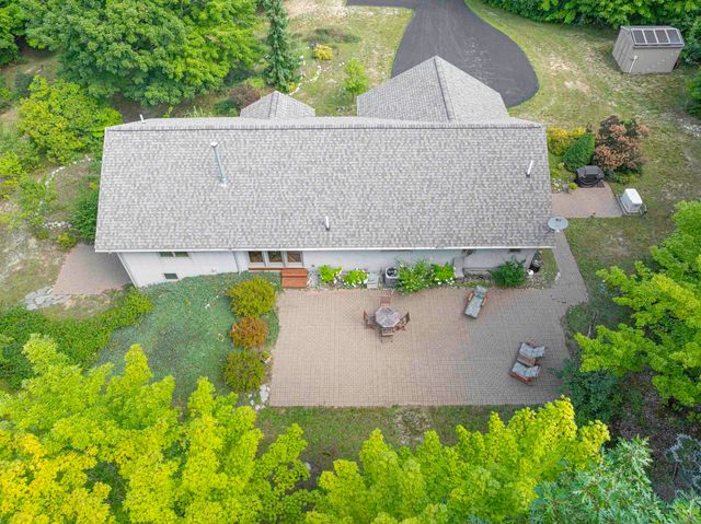 18907 Robin Ridge Road, Inland Twp, MI 49643