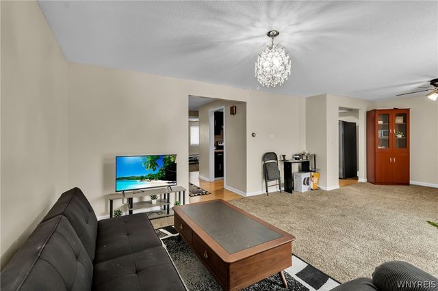 335 South Cayuga Road B, Amherst, NY 14221