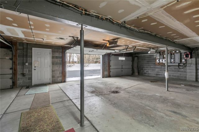 335 South Cayuga Road B, Amherst, NY 14221