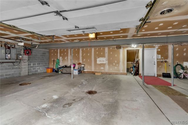 335 South Cayuga Road B, Amherst, NY 14221