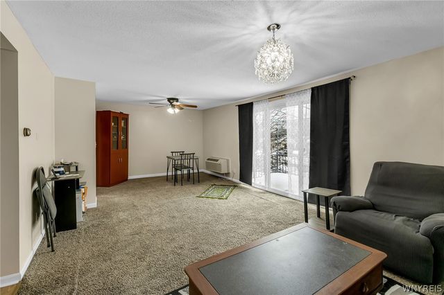 335 South Cayuga Road B, Amherst, NY 14221