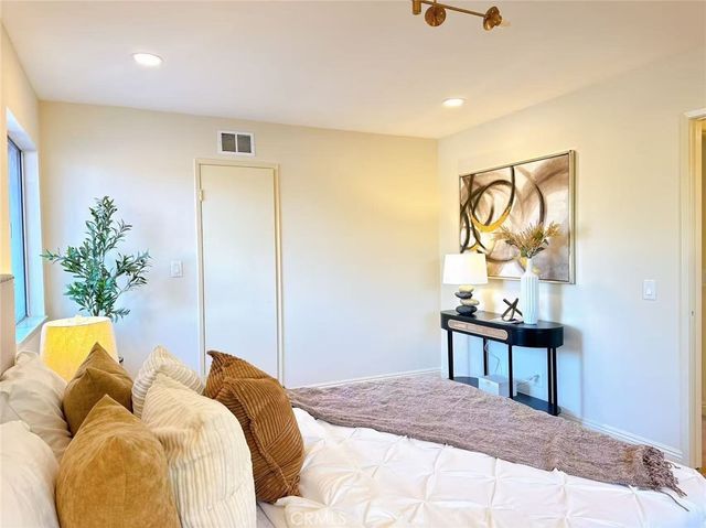 1164 Las Lomas Drive B, La Habra, CA 90631