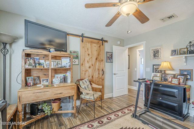 1037 La Vista Court, Rio Rico, AZ 85648