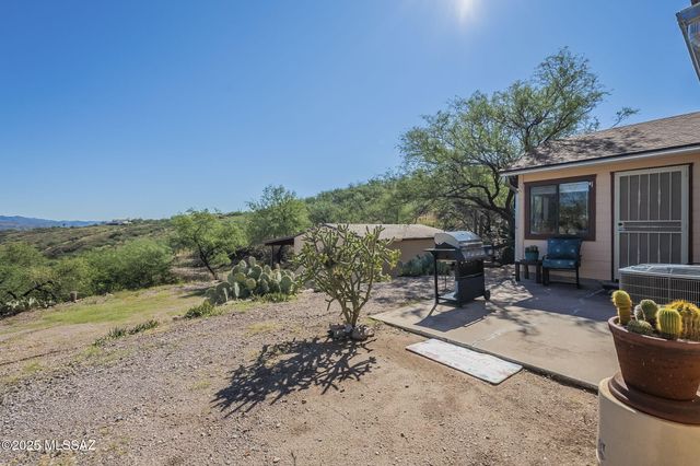 1037 La Vista Court, Rio Rico, AZ 85648