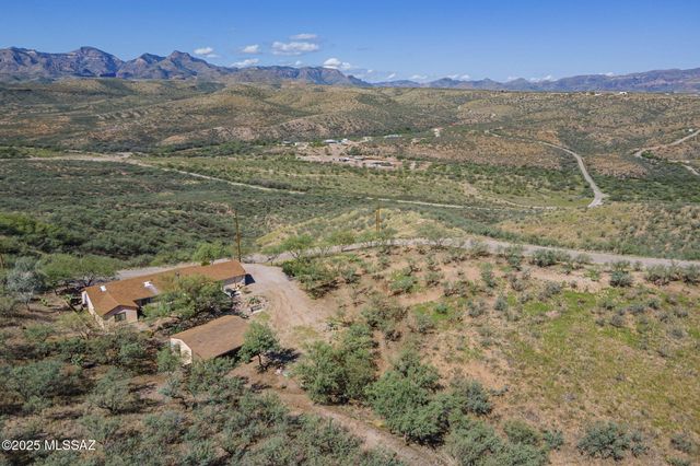 1037 La Vista Court, Rio Rico, AZ 85648