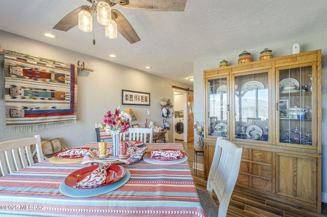 1037 La Vista Court, Rio Rico, AZ 85648