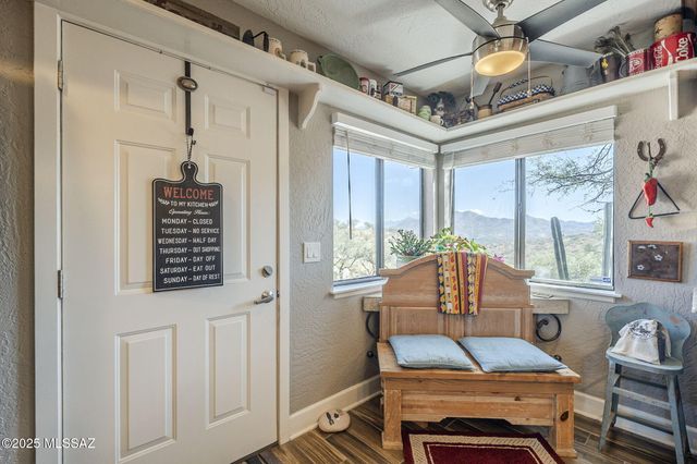 1037 La Vista Court, Rio Rico, AZ 85648