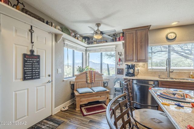 1037 La Vista Court, Rio Rico, AZ 85648