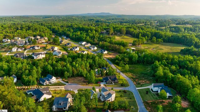 6 Black Bear Trail, Taylors, SC 29687
