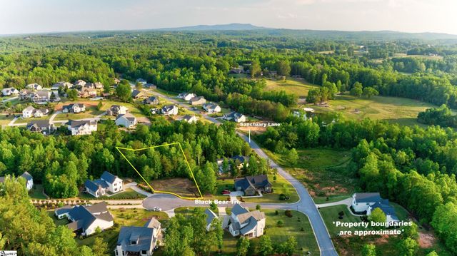 6 Black Bear Trail, Taylors, SC 29687
