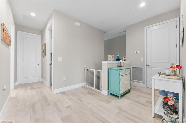 2609 Seychelles CIR 1608, Naples, FL 34112