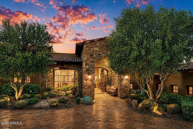 9771 E FALLING STAR Drive, Scottsdale, AZ 85262