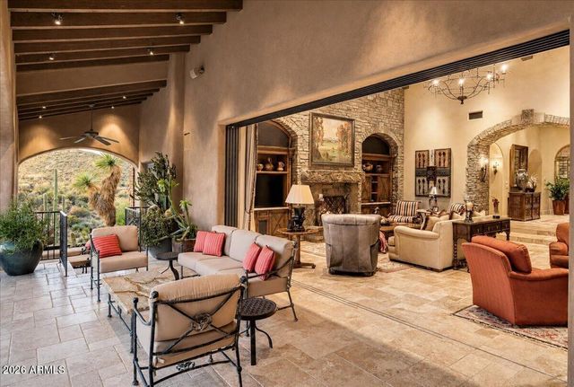 9771 E FALLING STAR Drive, Scottsdale, AZ 85262
