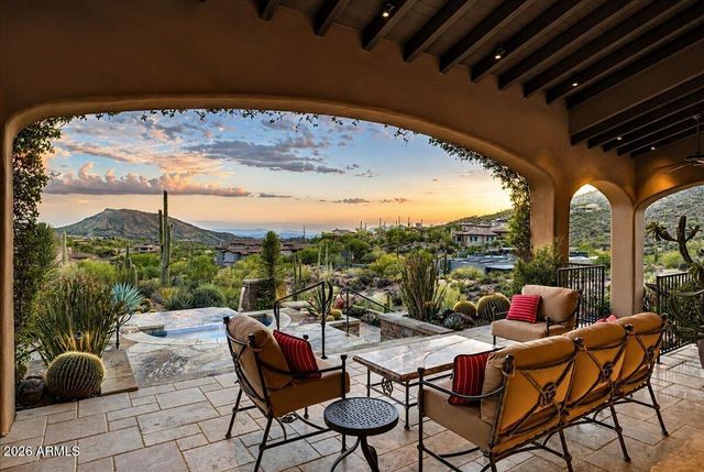 9771 E FALLING STAR Drive, Scottsdale, AZ 85262