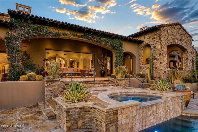 9771 E FALLING STAR Drive, Scottsdale, AZ 85262