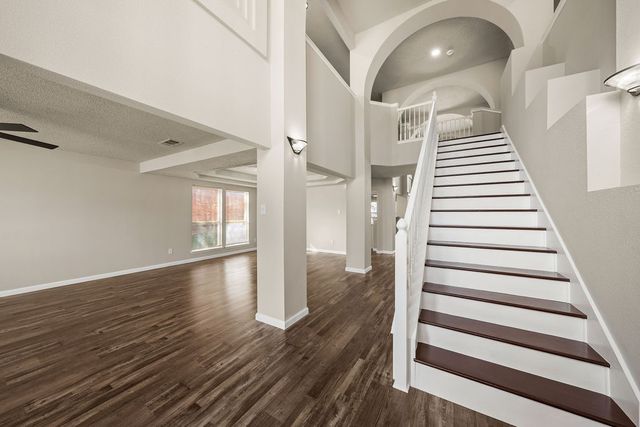 6209 San Marino Drive, Rowlett, TX 75089