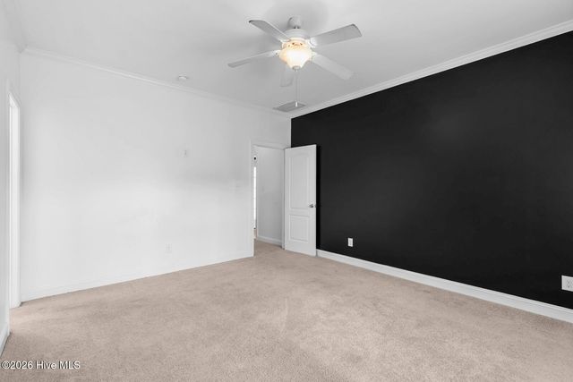 321 Holly Grove Court W, Jacksonville, NC 28540