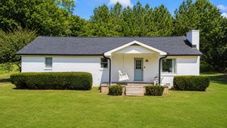 425 E Piney Rd, Dickson, TN 37055
