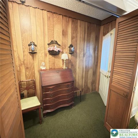 45 West Holland Street, Summit Hill Boro, PA 18250