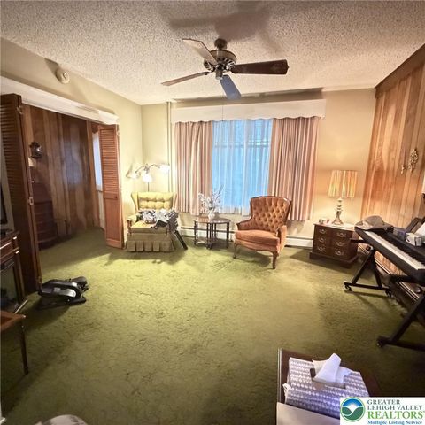 45 West Holland Street, Summit Hill Boro, PA 18250