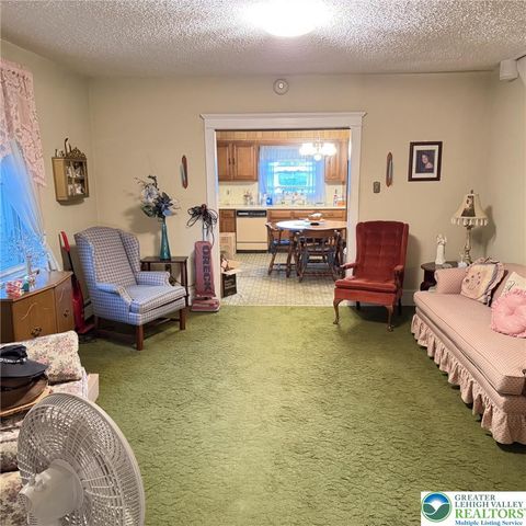 45 West Holland Street, Summit Hill Boro, PA 18250